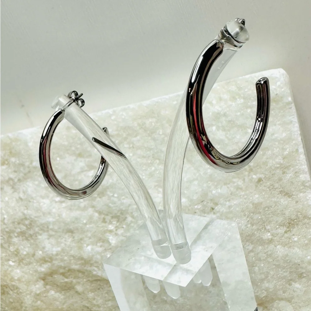 NEW! Coach Silver Colored Medium Signature Hoop Earrings - Picture 12 of 15